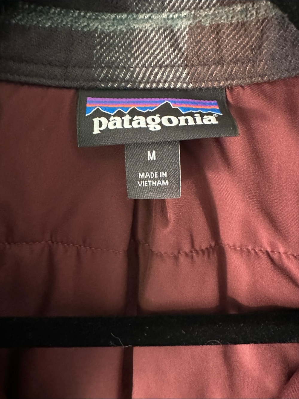Patagonia Insulated Flannel Shirt Jacket Mens M Navy Blue/ Brown Plaid Organic - Picture 3 of 4